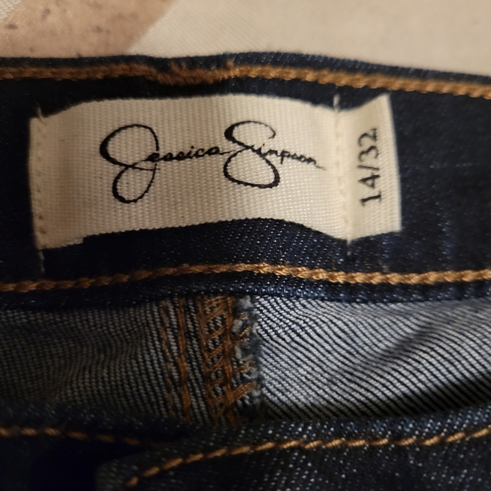 Dark Wash Skinny Jeans - Picture 3 of 6
